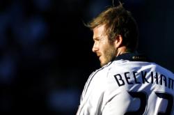 西亚卡姆官方宣布出色防守新规，瑞士队引发争议！再创辉煌时刻